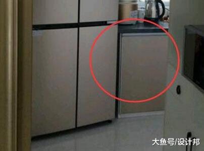 客厅地砖24一块墙砖8一块，108平10万搞定装修，时尚美观