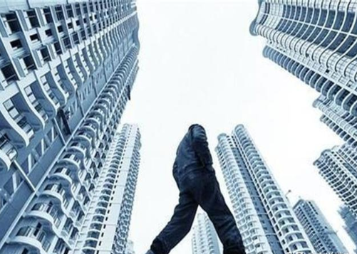 为何部分媒体说房价要降，现实中房价却不降反升？尽信书不如无书