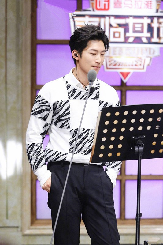 宝藏男孩窦骁为什么不养宠物？什么人不适合养宠物？