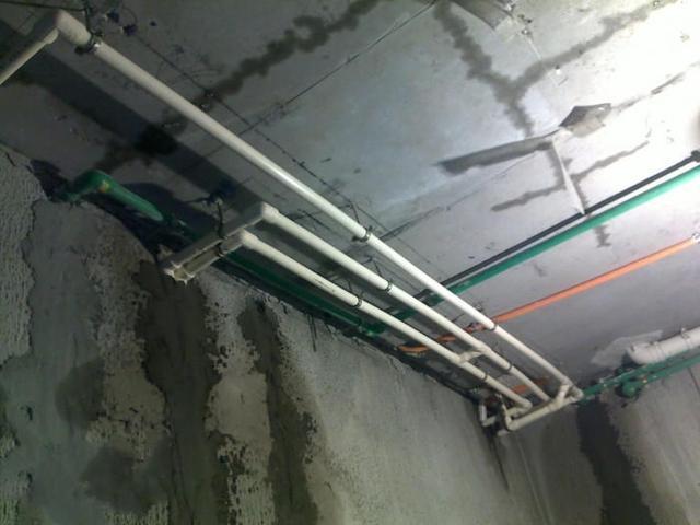 30年老電工掏心窩：水電改造盯緊10個細節，省錢省心，沒人敢坑你