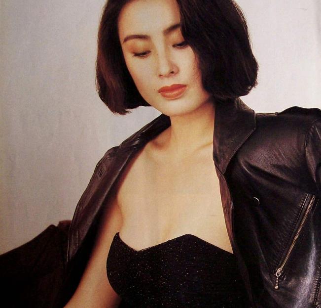 当年被向华强弟弟"霸王硬上弓",张敏不为人所知的秘密