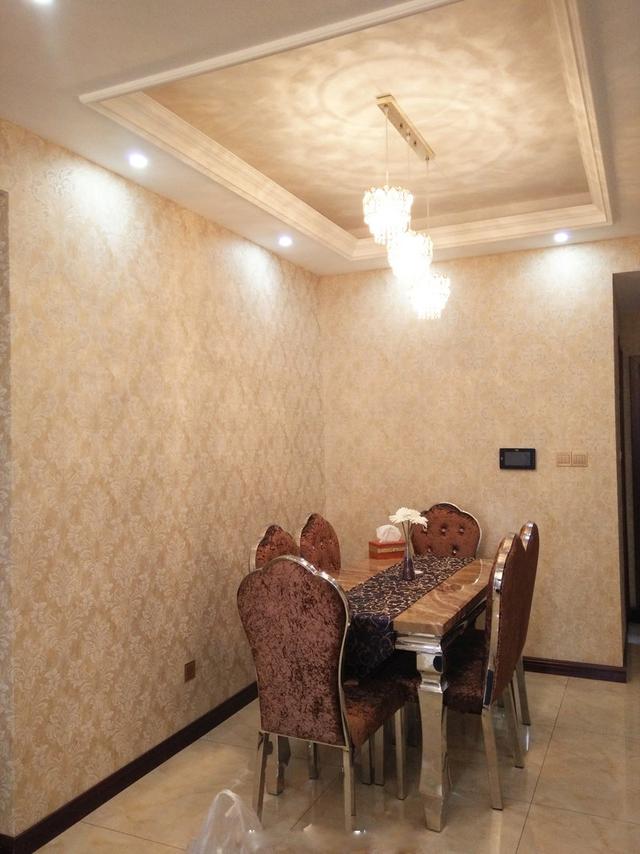 晒晒我家小三房，全包亲戚装修花了20W，客厅电视墙是最大亮点！