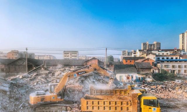 拆迁补偿，“要房”还是“要现金”？来看看内行人怎么说