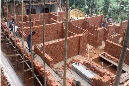 亲戚农村花大价钱建了套别墅，听完施工过程感觉亏大了