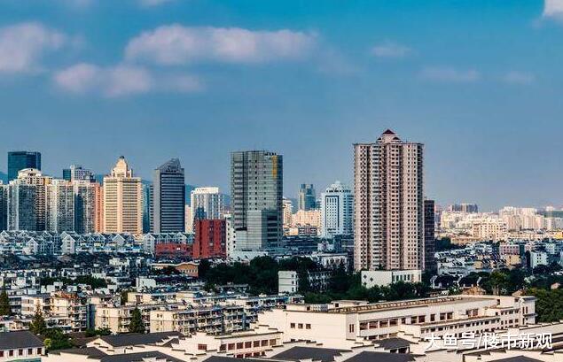 人口不断流出，未来三四线房子将如葱？专家：开发商盖房卖给谁？