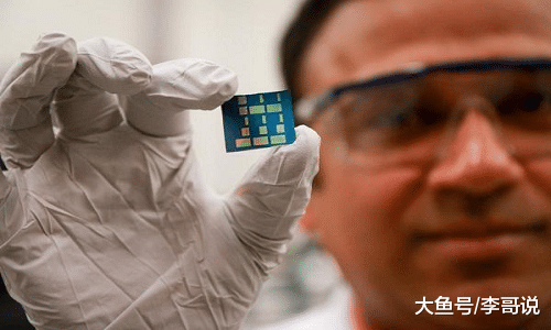 变脸成常态？否定“断供”且示好华为后，孙正义竟“断供”了三星