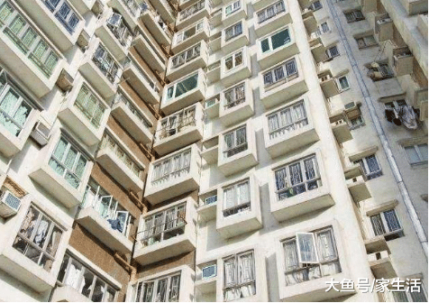 ?為什么香港的住宅房都沒有陽臺？問完香港朋友，我恍然大悟