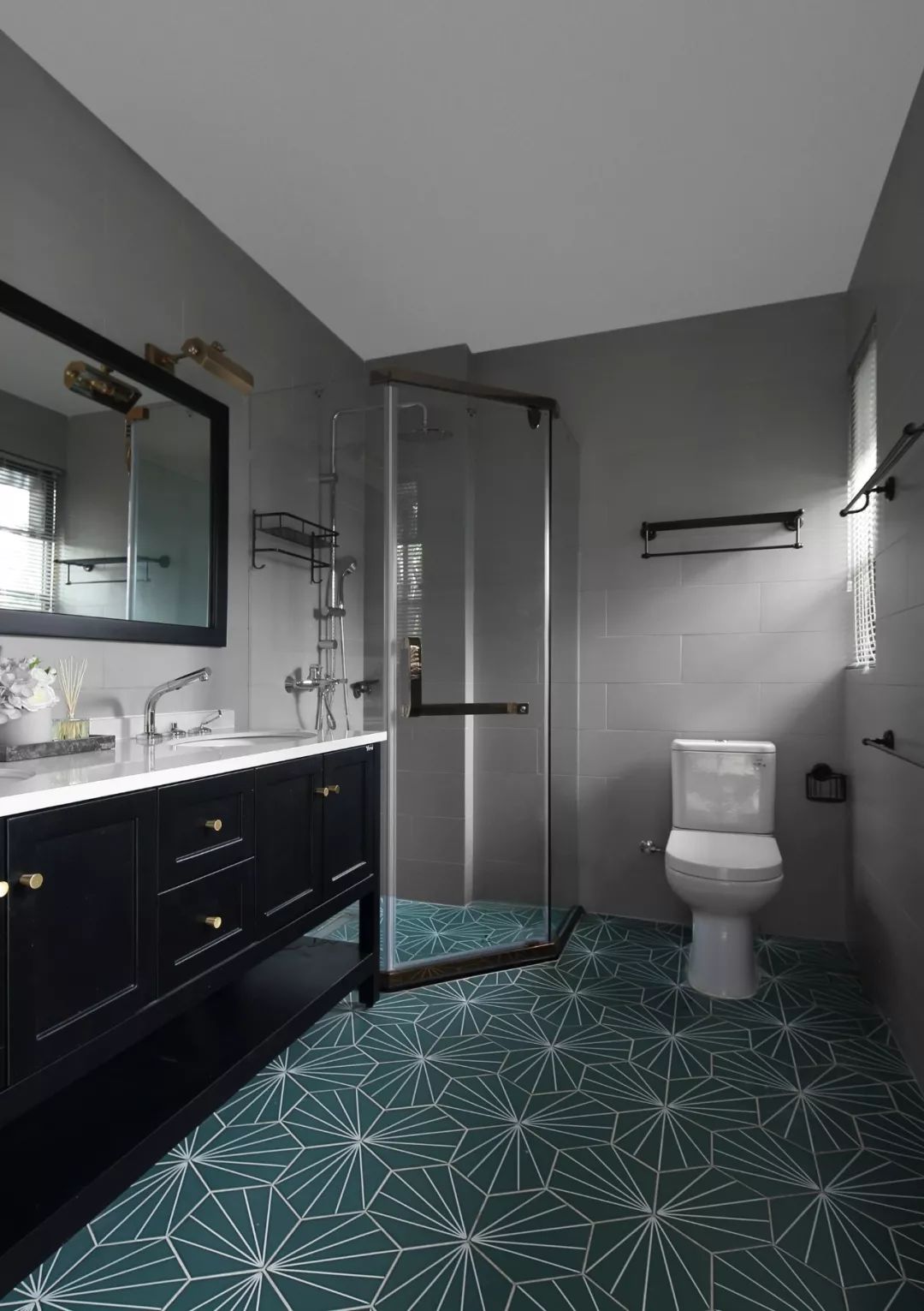 178㎡现代混搭，安静优雅蓝色调，舒缓华丽的气质