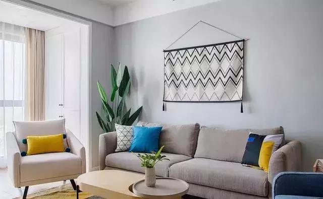 小资大爱的清新文艺北欧三居室，软装颜色搭配真好看！