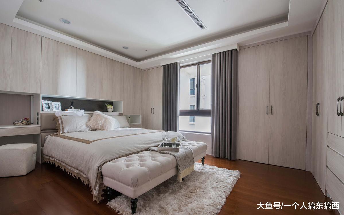 新房装修完工整屋子个性定制，尤其是玄关鞋柜设计很合理