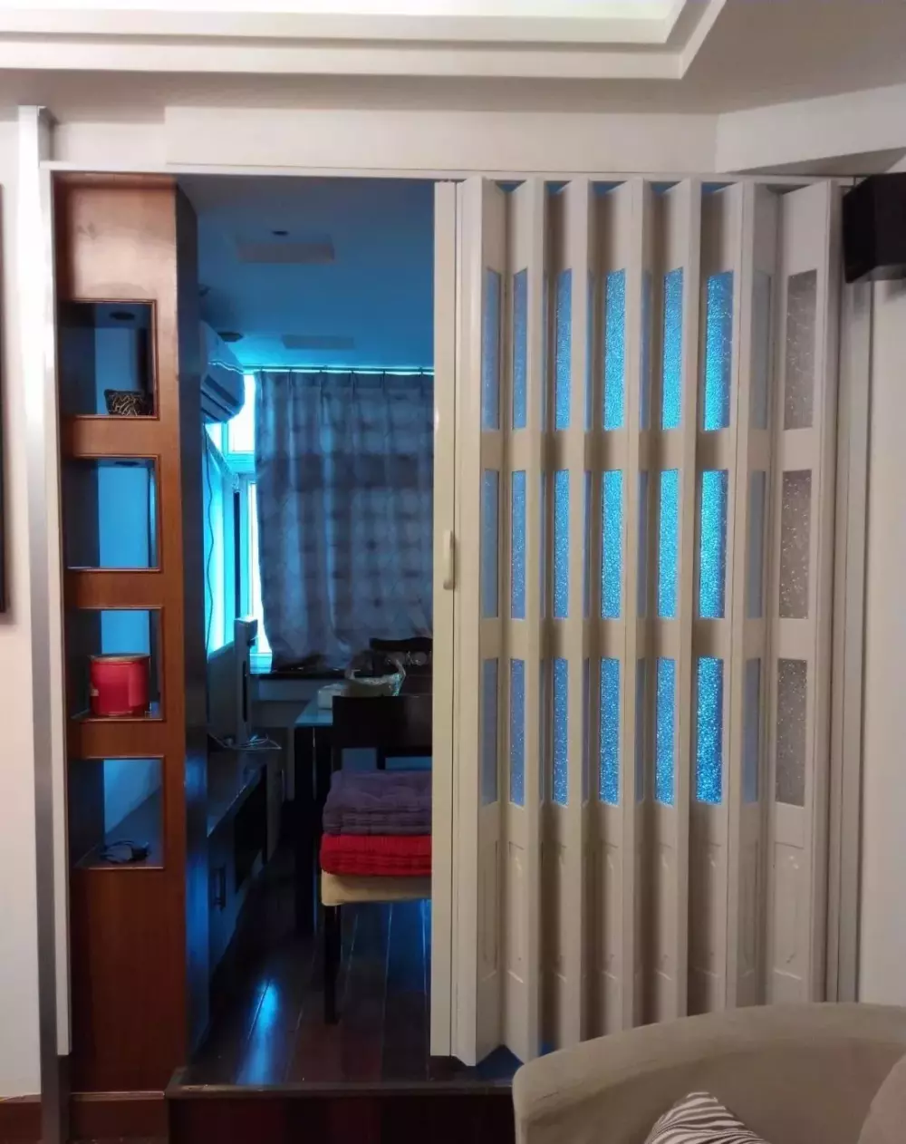 谷仓门与折叠门, 给你家小户型备上实用又美观的门吧