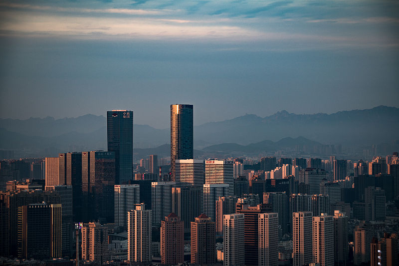 住高层不如住平房？降低生育率，造成90%的职业病，还有“3个难题”