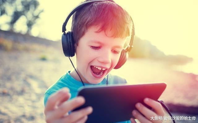 男孩几岁开始有了性意识？父母尽量在孩子这个年龄前选择分床睡