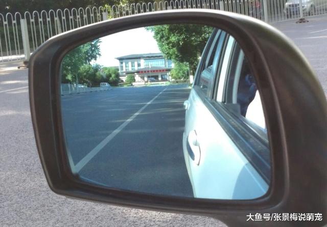 开夜车大灯不够闪老吃哑巴亏？老司机用这几招制服远光灯，忒给力