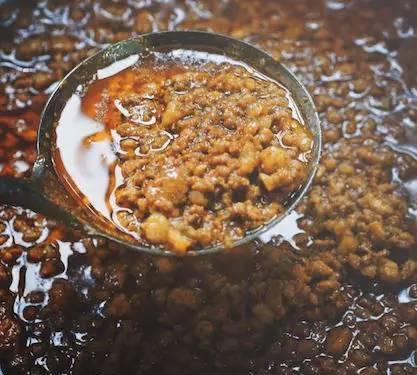 王石倒卖玉米成就万科，他靠368每碗的重庆小面成为万恶地产商