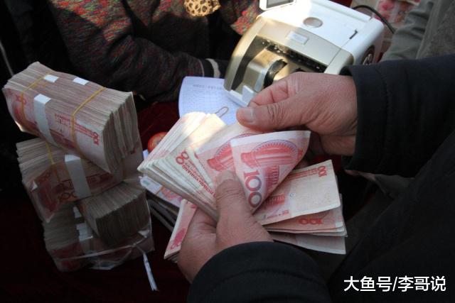 在企业做了十六年，但社保只交七年，前面九年能要求企业补缴吗？