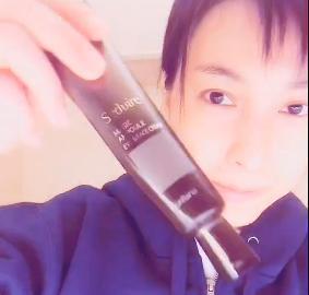 吴昕晒出的眼霜，因价格便宜被人瞧不起，网友：干燥脂肪粒快速消失