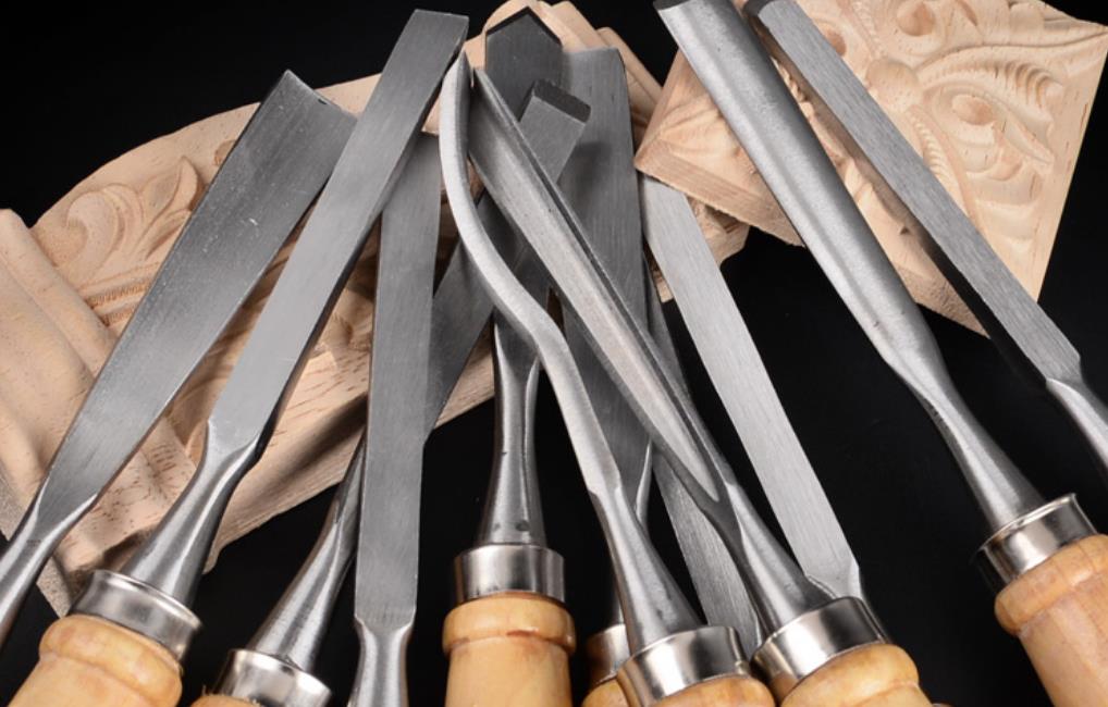 “东阳木雕”降至冰点，雕刻人：老泪纵横，有钱人买来摆满客厅