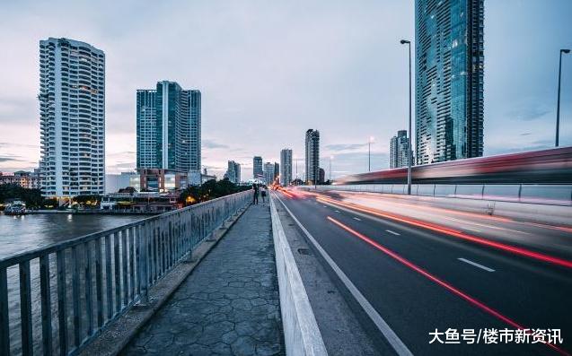 楼市“空头”已现，一系列组合拳重击房地产，谁还敢炒房？