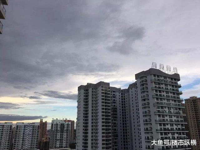 “买的车位总被人占，物业不管还振振有词警告自己，自己错了？”