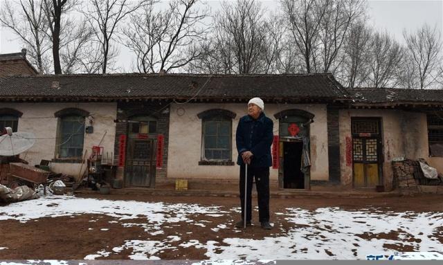 慰安妇幸存者讲述，她被日本人侮辱后，三天三夜只给吃8根大葱！