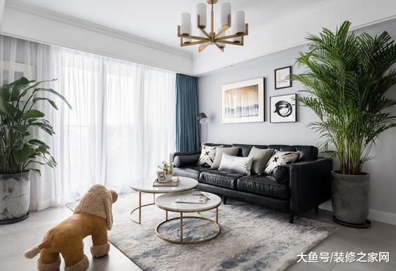 晒晒上下两层的新房，每个卧室都带阳台