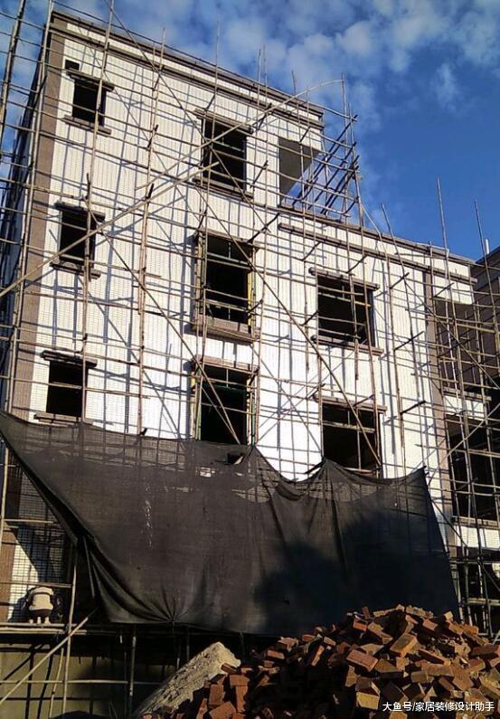我出錢60萬、父母出力建房，完工后不滿意總覺得老一輩的想法落后了