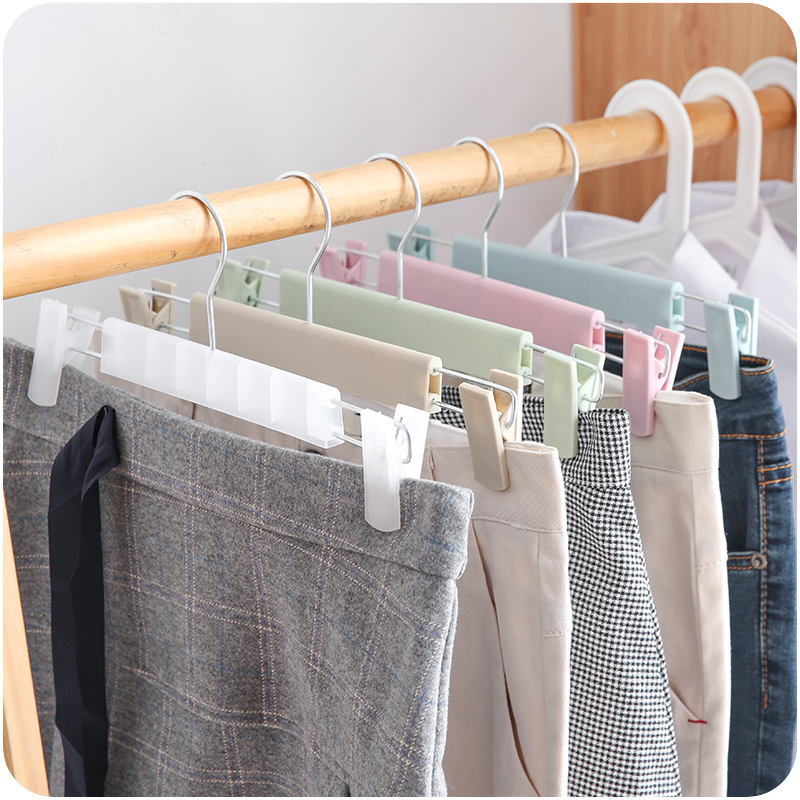 没错！这些就是现在大学生最宠爱的“宿舍神器”，好用到人手一件