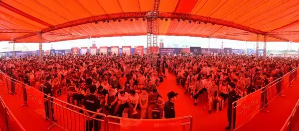 2018 买房路上这么明显的坑 好多人争先恐后的跳