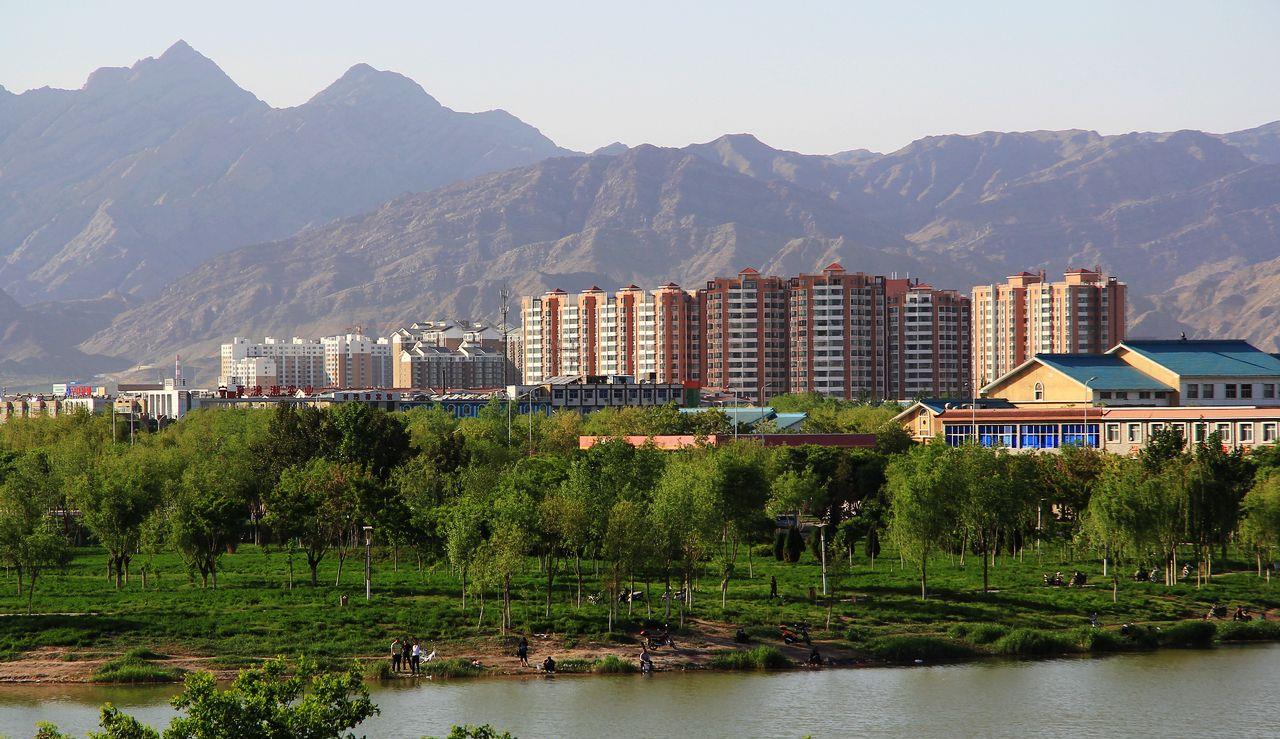 宁夏一座富裕城市，房价出奇的低，均价不到3000元