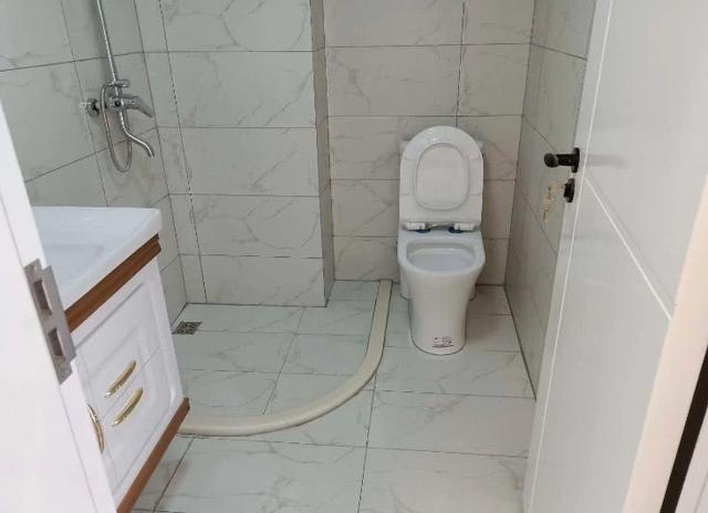 亲戚装修的新房硬装完工，装修花了16W，晾着通风中