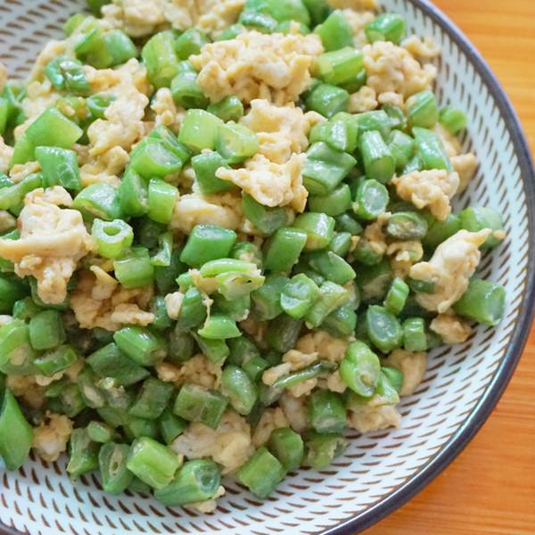 四季豆炒蛋，這菜真的特別好吃，老人小孩都愛吃