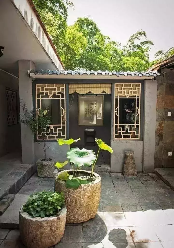 老来有个院 · 慰一生苦短