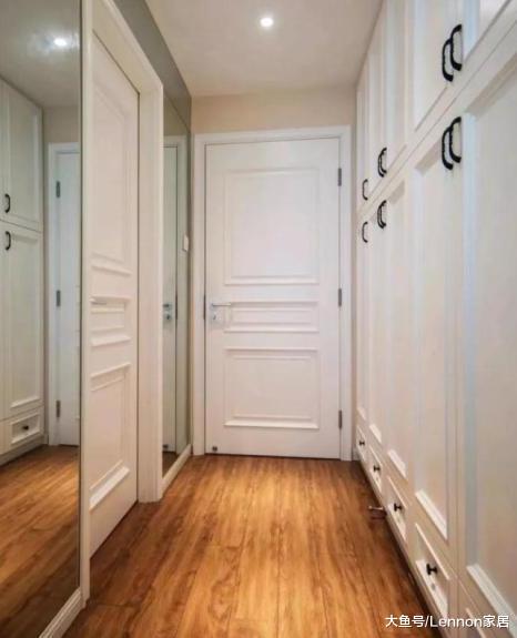 装修怎么利用好过道空间？尝试下这4种设计，颜值高又实用