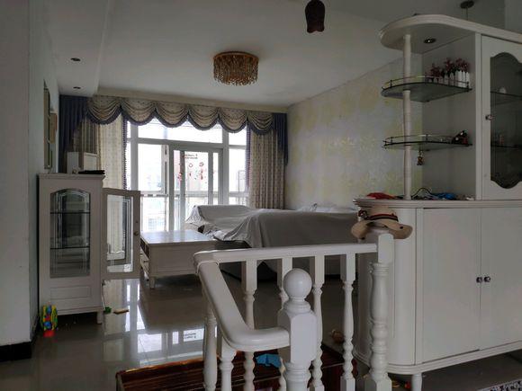 60万买的二手房，得花多少钱翻新？就想局部改造下，求指点