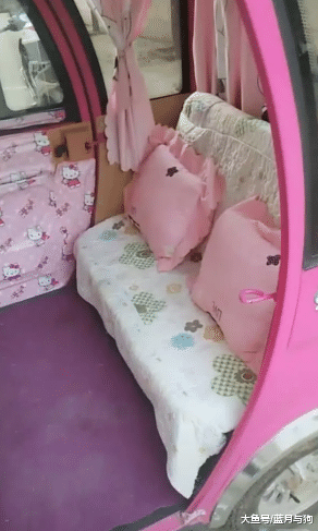 最豪华的电动三轮车，看到里面的内饰，网友：你这是跑车吧