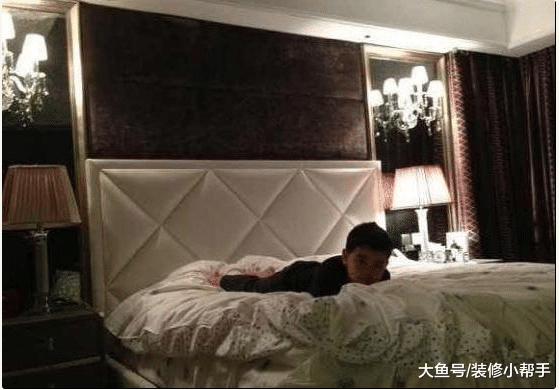 王琳的豪宅装修，开放式的阳台还摆放一张餐桌，也不怕下雨吗？