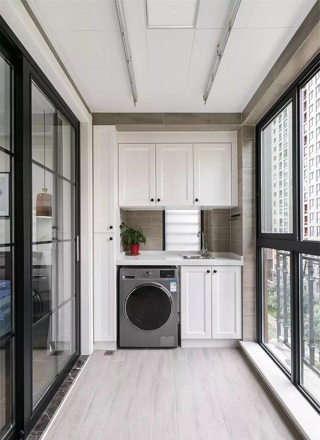 内阳台外阳台都要封起来吗？我家犯了大错，看完真心想砸墙重装！