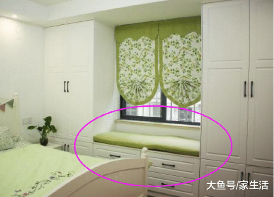 飘窗万万要这样装修，半点空间也不会浪费，看完真想回家拆了重装