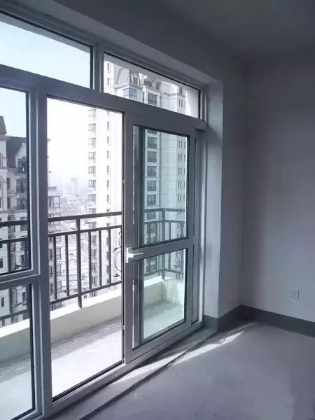 阳台不装推拉门，有五大坏处，还好当初听了老师傅的话！
