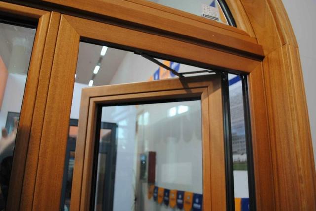 装修这几个地方没做对，家里阳台频频漏水，4个方法教你轻松避坑