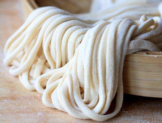 “切菜器”一出，菜刀不吃香了，简单好用！干净卫生还方便便宜