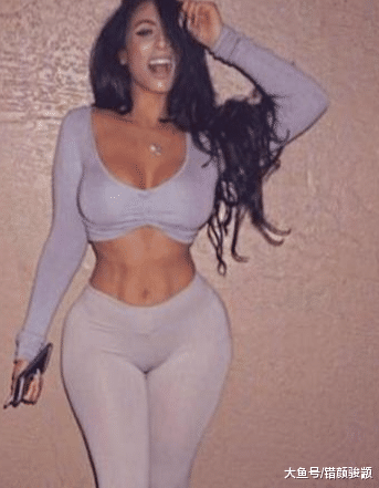 离开巨臀女的魔爪后, 哈登重归巅峰, 在球场上所向披靡