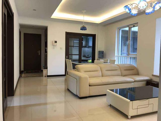 精装修二手房能不能买？懂行的弄懂这三条再下手，新手多看看！