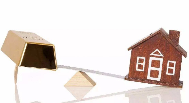 家庭平均拥有161.7万元资产，却用了近8成来买房