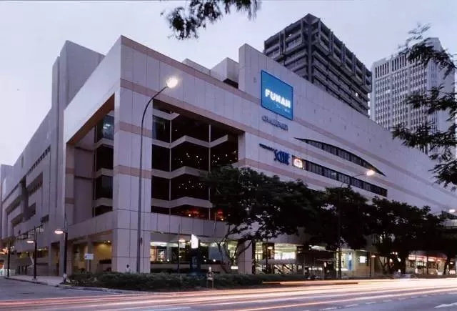 花28亿！新加坡30年商业体开挂变身科幻游戏现场