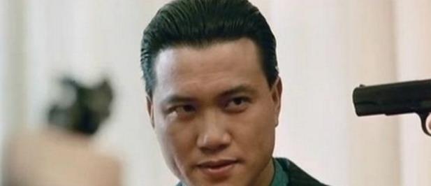 「万梓良」万梓良照片,白发稀疏却笑容灿烂,港片老大哥晚年帅气依旧