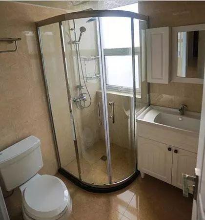 新房硬装刚完工家具还没入场，这效果看起来格外的舒畅