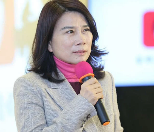 董明珠再度“炮轰”房地产，任正非拍手叫好，这才是良心企业家！