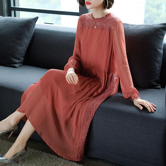 水桶腰的女人别穿紧身衣，试试这大码连衣裙，显瘦又好看，贼美